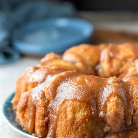 We're doing a monkey bread with biscuits, so to start, remove the refrigerated biscuits from the can, and cut each biscuit into 4 pieces. Monkey Bread With 1 Can Of Biscuits : Monkey bread so easy using grands biscuits. - Yamato Wallpaper