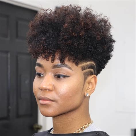 Short natural haircuts for black females with round faces 2020. 30 On-Trend Short Hairstyles for Black Women to Flaunt in 2021