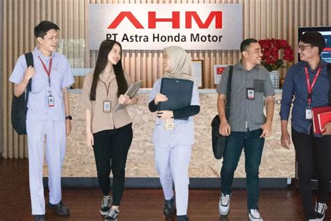 Lowongan Kerja Astra Honda Motor Cari Karyawan Baru Lulusan Sarjana