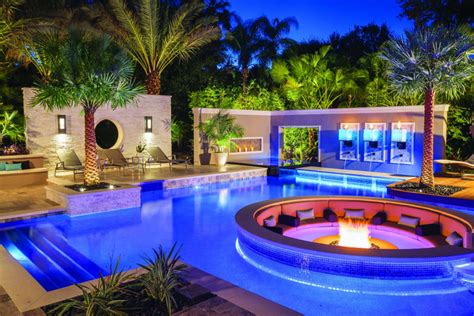 Luxury Pools Are The Place To Be During This Summer