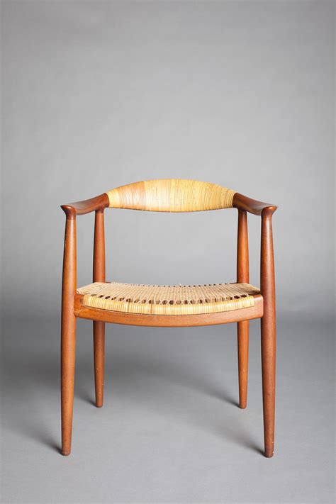 Iconic Chair Design Made Famous In Kennedy Nixon Debate