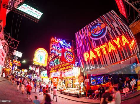 Rue Piétonne De Pattaya En Thaïlande Photo Getty Images