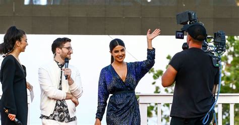 Priyanka Chopra En Promo Pour Le Film Baywatch Alerte à Malibu à Miami Le 13 Mai 2017 © Cpa