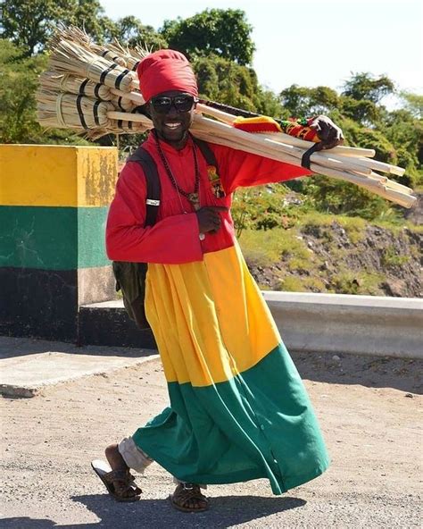 Jah Rastafari Ini 🇬🇳 ️🇬🇳 Su Instagram Cristianebentoroots 🇬🇳 ️🇬🇳 Jah