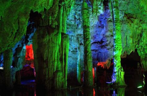 Amazing World Beautiful And Colorful Caves In China