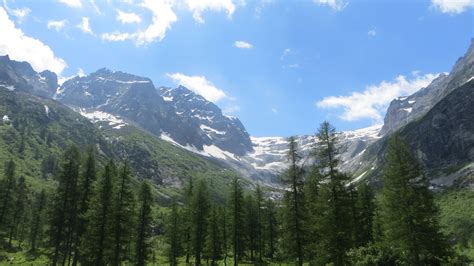 Hiking In The Dolomites July 2013 Travel Natural Landmarks Dolomites