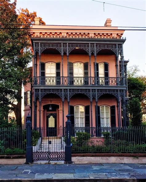 Pin By Sara Richardson On Houses General New Orleans Architecture