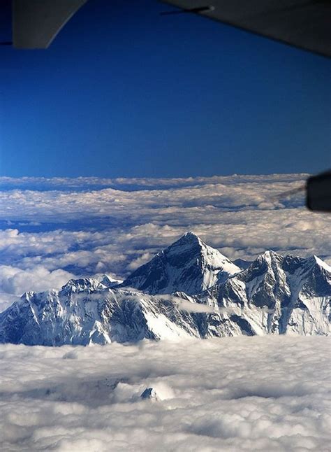 Psbattle An Aerial View Of Mount Everest From A Plane Rphotoshopbattles
