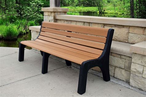Recycled Plastic Benches And Picnic Tables Grow In Popularity As
