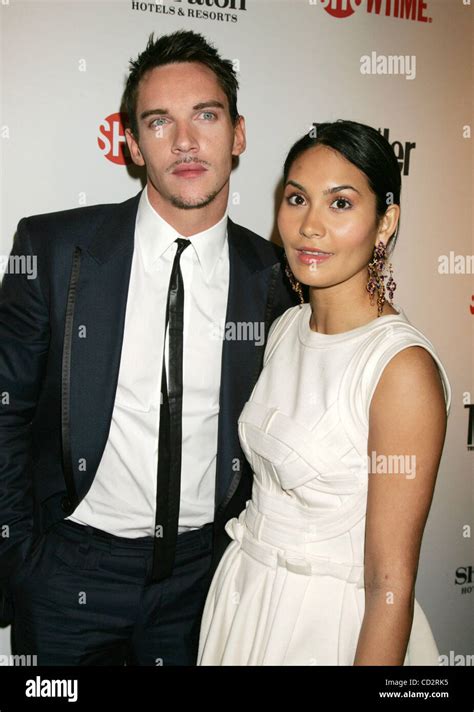 Mar 19 2008 New York Ny Usa Actor Jonathan Rhys Meyers And His