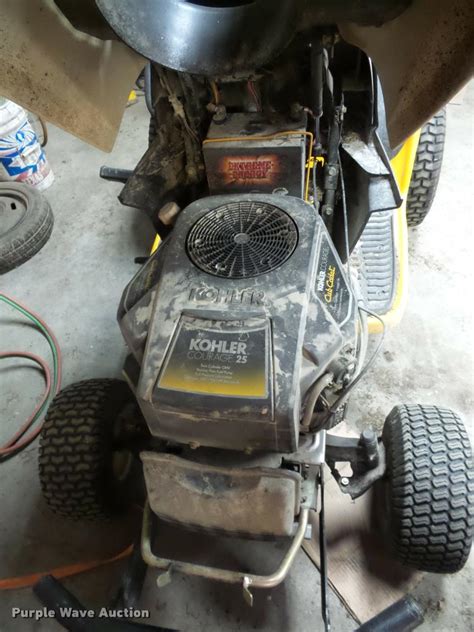 Buy efficient and durable lawn mowers from lawn care equipment in desoto, mo 63020. Cub Cadet Super LT 1550 lawn mower in Desoto, MO | Item ...