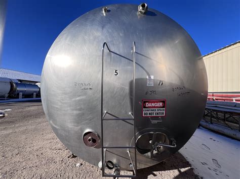 Refurbished 7000 Gallon Mueller Tank For Sale At Dairy Engineering