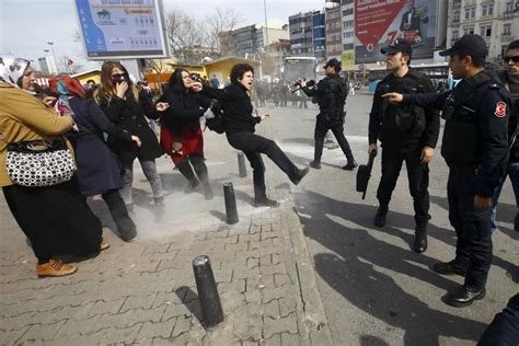 Turkish Police Fire Rubber Bullets To Break Up Womens Day Rally