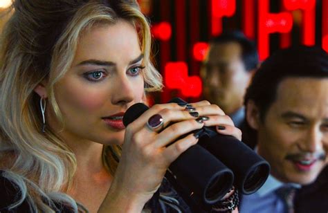 Watch 8 Clips From ‘focus Starring Will Smith And Margot Robbie Plus
