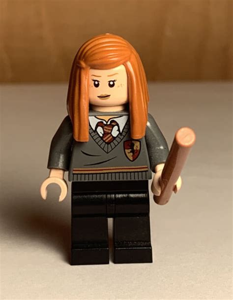 Lego Harry Potter Ginny Weasley Genuine Minifigure Only From Set 4841