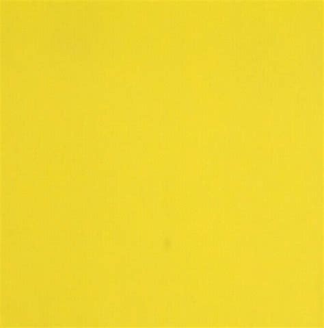 Background Kuning Polos