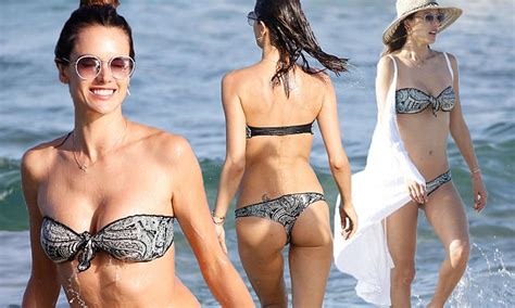 Alessandra Ambrosio Flaunts Her Lean Body In Ibiza Daily Mail Online