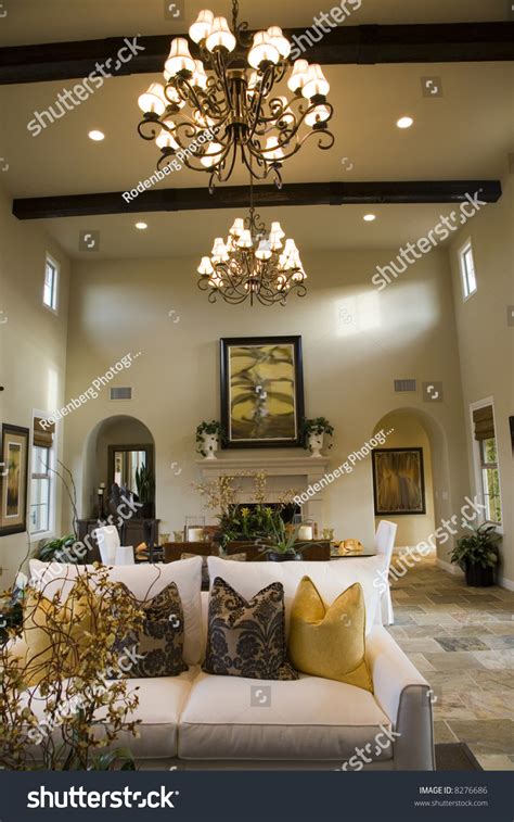 Spacious Luxury Home Living Room Stock Photo 8276686 Shutterstock