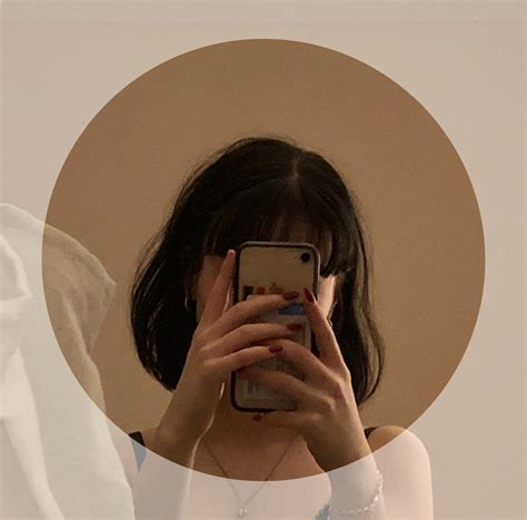 Faceless Pfp Black Hair Aesthetic Hair Mirror Profile Picture