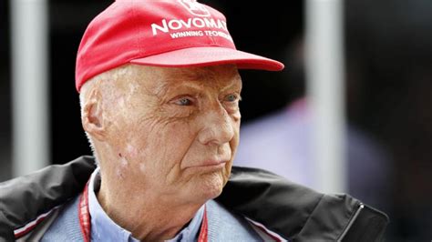 Niki Lauda Vuelve Al Hospital Ahora Por Una Fuerte Gripe