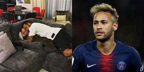 Neymar Jr Brazilian Star Crushes On His Mum In Intimate Pose Legitng