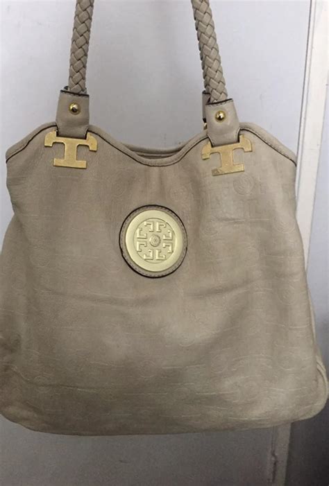 Help!! Real or fake Tory Burch Bag?!? : r/poshmark