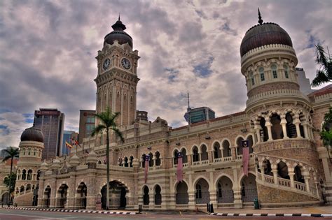 The building is also popularly known as the clock tower. Bangunan Sultan Abdul Samad (Kuala Lumpur, Malaysia) | Flickr