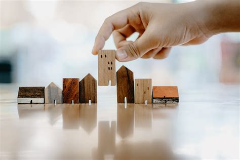 Volatility is easing, consumer spending growing, businesses reopening and stimulus is ready to surge into the economy. Latest Economic & Market Update 8th January 2021 - BlackBee