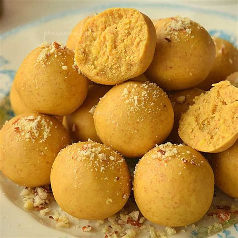 How To Make Besan Ke Ladoo Recipe