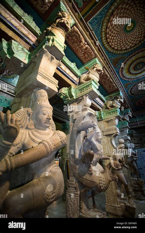 Part Of The 1000 Pillar Hall In The Minakshi Sundareshvera Hindu Temple