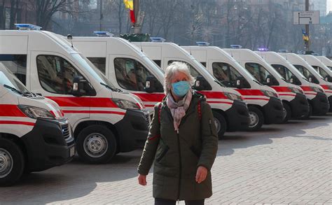 Коронавирус в Украине 2020: случаи, карантин, заболевшие, последние новости, статистика - 24СМИ