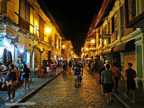 Exploring Ilocos Vigan By Night ~ The Dancing Fountain Of Plaza