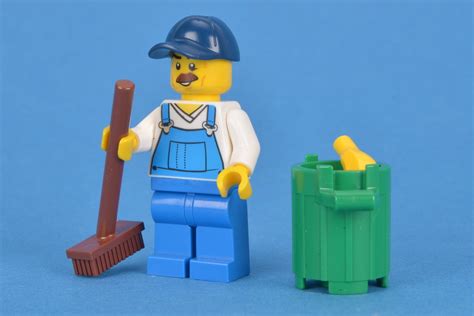 Review 60153 Fun At The Beach Brickset Lego Set Guide And Database