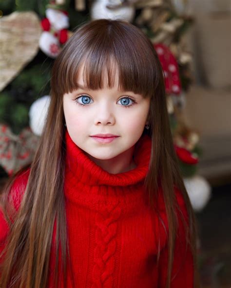 30 Angelic Child Models Who Are Stunningly Beautiful