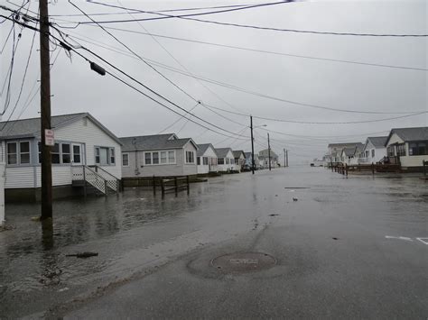 Noreaster Hits Nh High Winds Coastal Flooding Force Road Closures