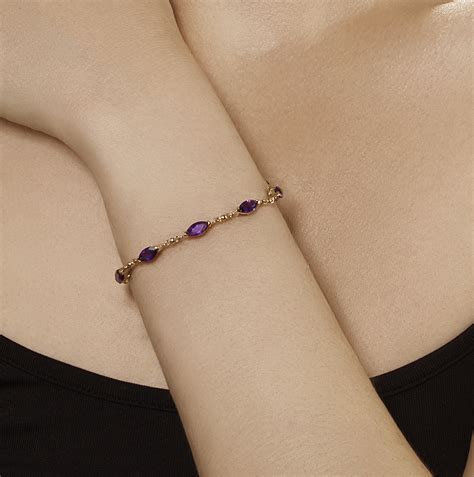 Ct Yellow Gold Amethyst Bracelet Ct Gold Bracelets At Elma Uk Jewellery