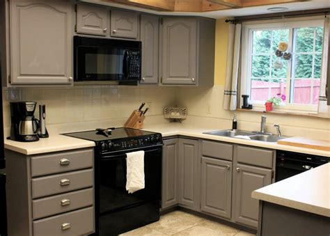 How to paint a kitchen cabinet built in wagner spraytech throughout best sprayer for cabinets. How to Redoing Kitchen Cabinets - TheyDesign.net ...