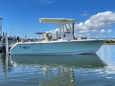 2017 Sea Hunt 235 Se Center Console For Sale Yachtworld
