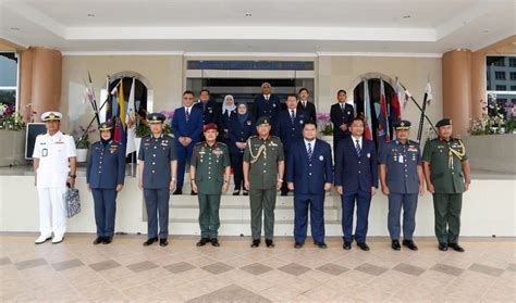Lawatan Rasmi Pemerintah Angkatan Tentera Bersenjata Diraja Brunei Ke Upnm