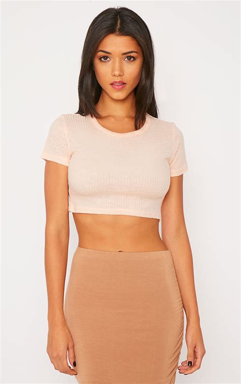 fawn nude rib crop top tops prettylittlething prettylittlething aus