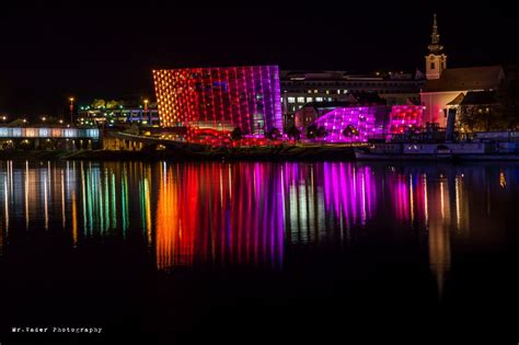 Das Ars Electronica Center in Linz Foto & Bild ...