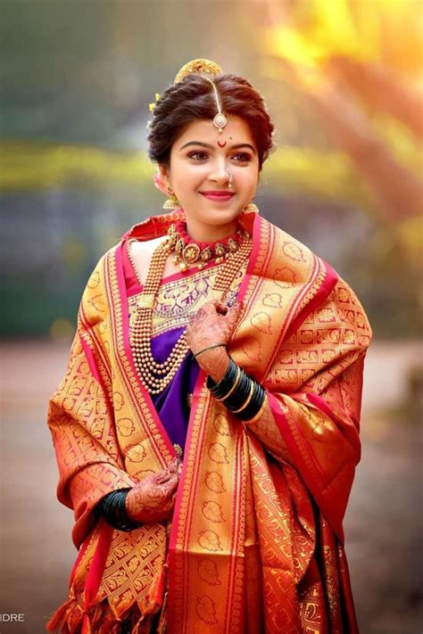 Beautiful Nauvari Sarees We Spotted On These Real Maharashtrian Brides