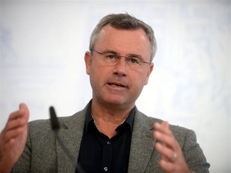 Norbert hofer wurde am 27. FPÖ: Hofer will Verbot von Parteispenden bis Ende 2020 ...
