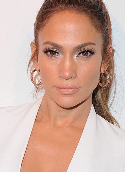 How To Get Jennifer Lopezs Signature Smoky Eye Revistasusana