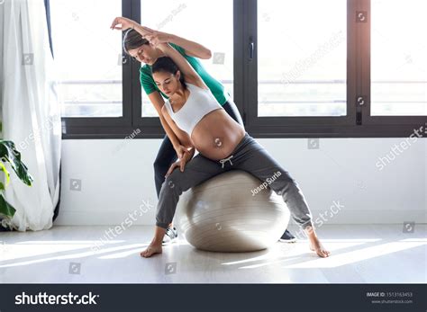 1 334 Physiotherapy Pregnant Images Stock Photos Vectors Shutterstock