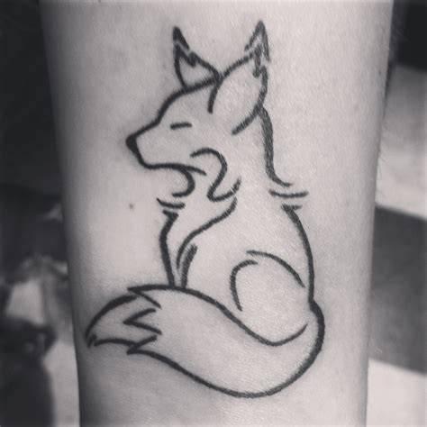 My Fox Tattoo Tattoo Has Color Now Tho Trendy Tattoos Simple