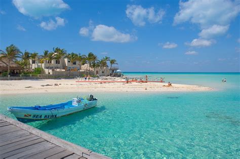 Quintana Roo Mexico Attractions Tourist Enjoying Playa Norte Isla