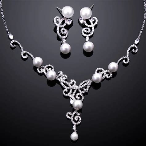 Latest Tread Aaa Cubic Zirconia Pearl Necklace Earrings Sets Bridal