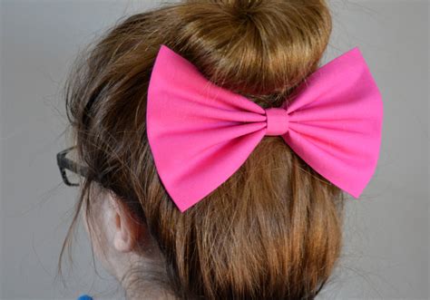 Simple Ways To Use Hair Bows In Your Babe Girl S Hair The Hair Bow Company Boutique Clothes