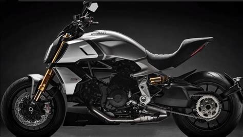 2019新款杜卡迪大魔鬼 Diavel 1260 崭露非传统重型巡航街车风范 新浪汽车